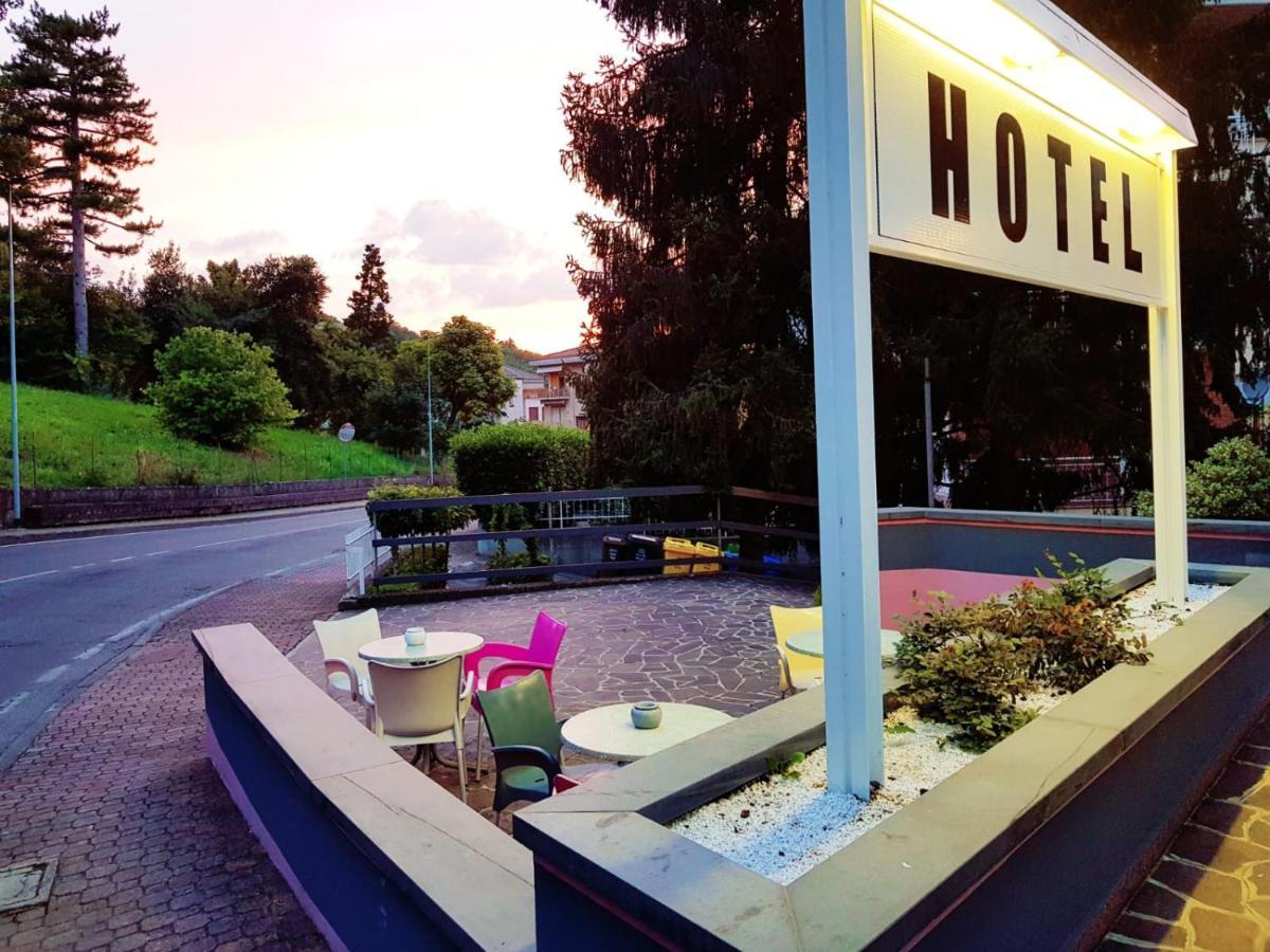 Hotel Azzurra Salsomaggiore Terme Exterior foto